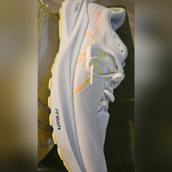 ASICS GT-2000 13 FF Blast+ Pure Gel In White/neon Accents. Size 10 - Picture 12 of 16